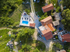 Villa Ljubini Dvori in Tucepi, private pool